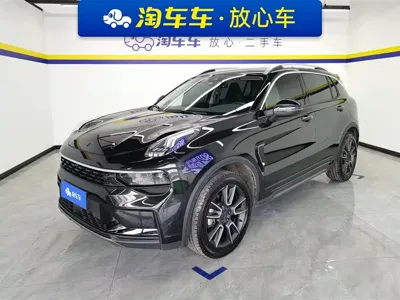 Lynk & Co 01