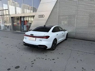 Audi 奥迪A5L