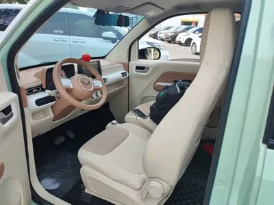 Wuling MINIEV