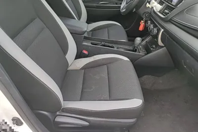 Toyota YARiS L Zhi Xuan