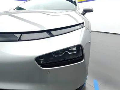 Xpeng P7