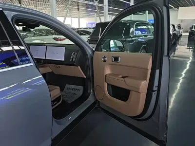 Li Auto Li L7