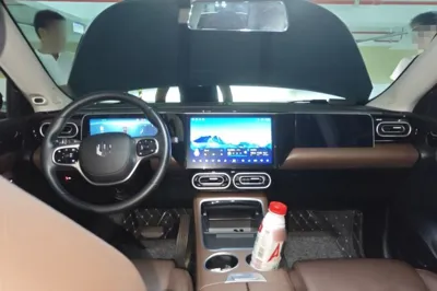 Leapmotor C11