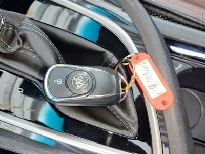Buick GL6