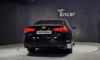 Hyundai Aslan
