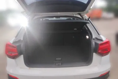 Audi Q2L e-tron