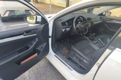 Volkswagen Sagitar