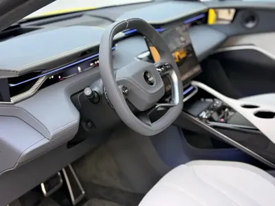 Lotus Eletre
