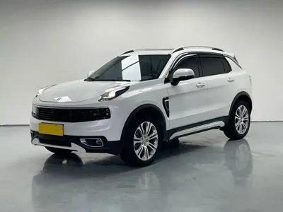 Lynk & Co 01