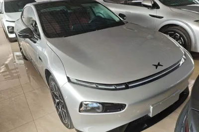 Xpeng P7