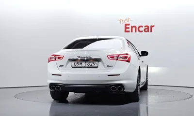 Maserati Ghibli