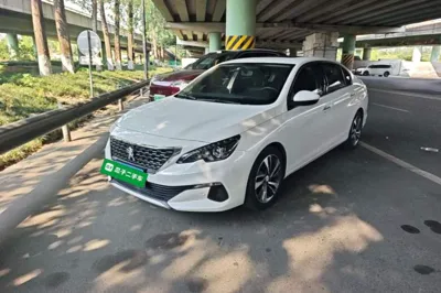 Peugeot 408