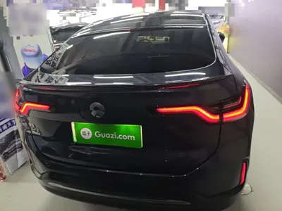 Nio EC6