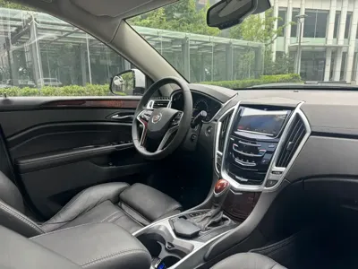 Cadillac SRX