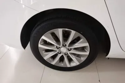 Buick GL6