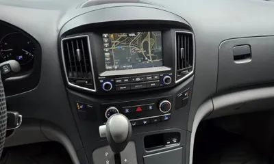 Hyundai Starex