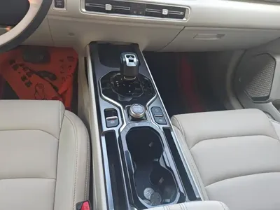 Geely ICON
