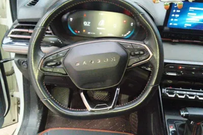 Baojun RS-3