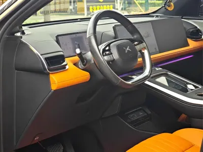 Xpeng G9