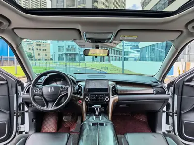 Honda Avancier