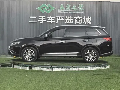 Mitsubishi Outlander (Import)