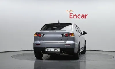 Mitsubishi Lancer