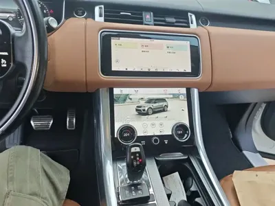 Land Rover Sport