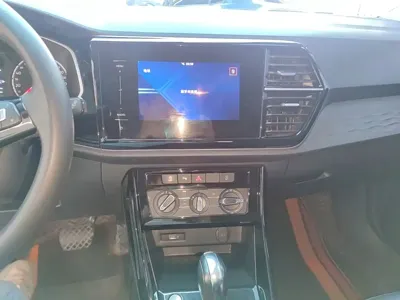 Jetta VS5