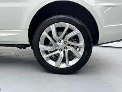 Land Rover Sport