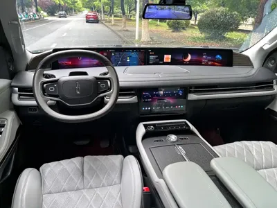Lincoln Navigator