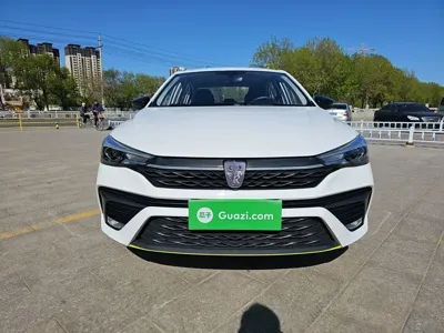 Roewe i5
