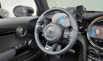 MINI Cooper Convertible