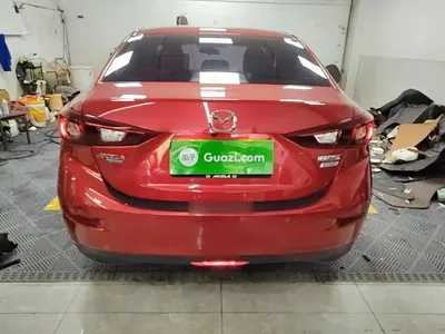 Mazda 3 Axela