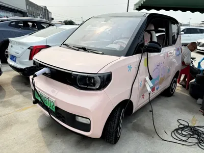 Wuling MINIEV