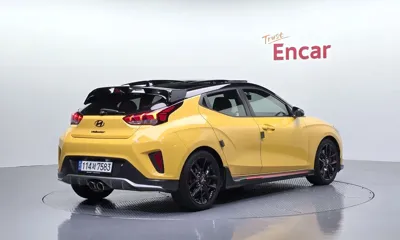 Hyundai Veloster