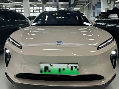Nio ET5
