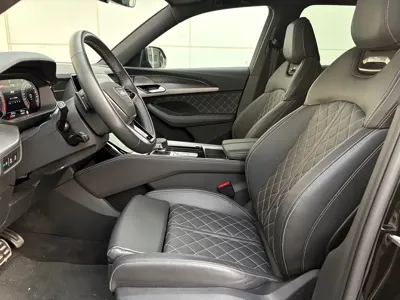 Audi Q6