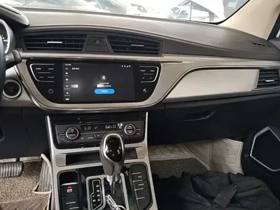 Geely Emgrand GS