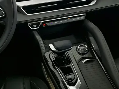 Geely Xingyue L