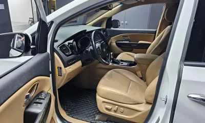 Kia Canival