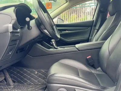 Mazda 3 Axela