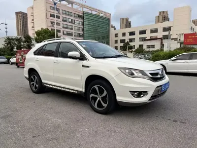 BYD S7