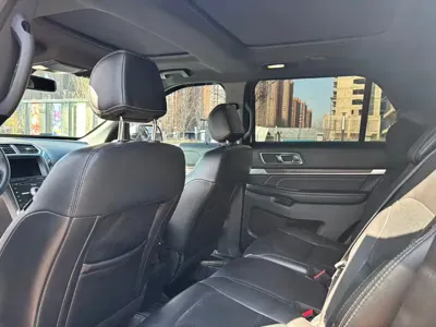 Ford Explorer (Import)
