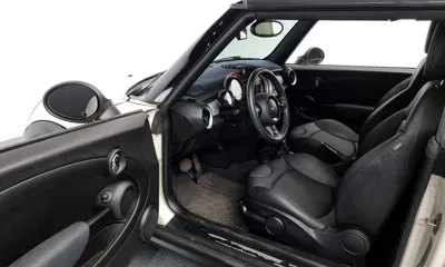 MINI Cooper Convertible