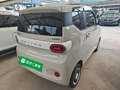 Wuling MINIEV