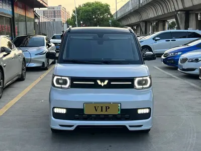 Wuling MINIEV