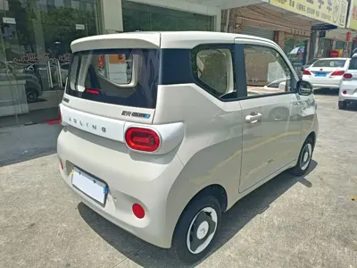 Wuling MINIEV