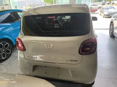 Wuling MINIEV