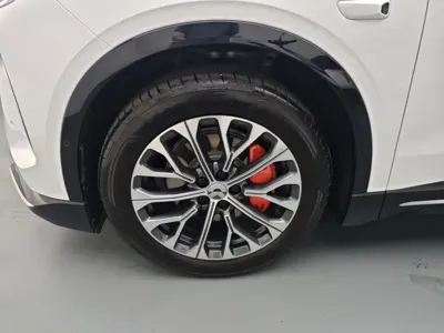 Nio EC6