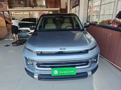 Geely ICON